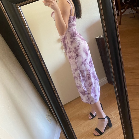 Marble Lilac Midi Dress! - Picture 2 of 4